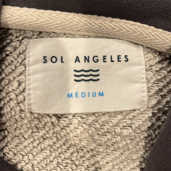 Sol Angeles BRUSHED BOUCLE SHAWL PULLOVER - STORM - Picture 9 of 13